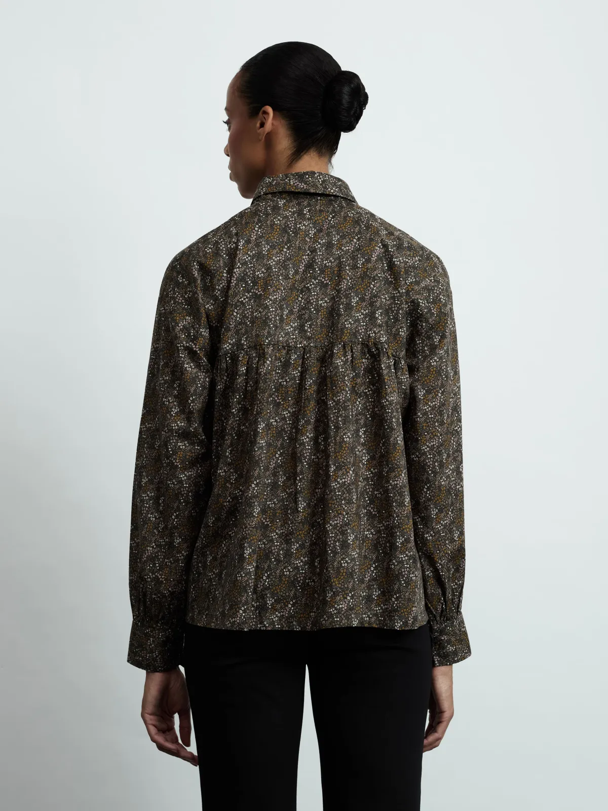 Farbige Hemdjacke aus Denim