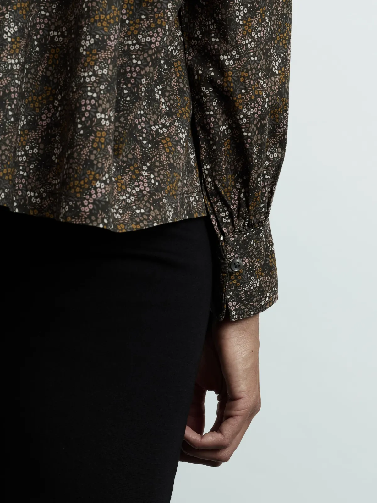 Farbige Hemdjacke aus Denim