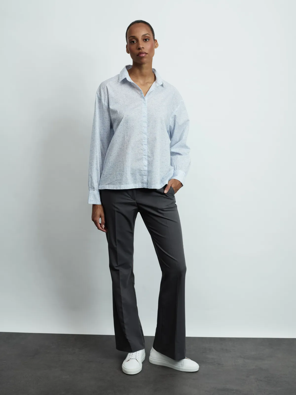 Cropped-Leinentop mit Neckholder