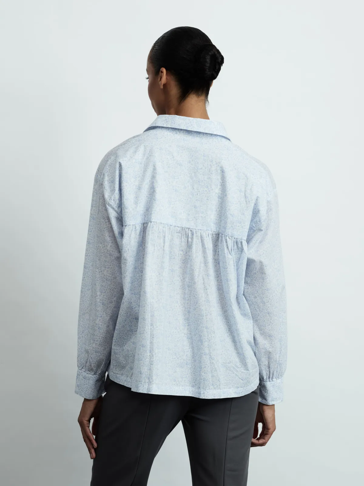 Cropped-Leinentop mit Neckholder